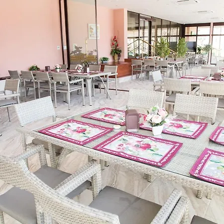 Boutique Vsk Kentavar מלון