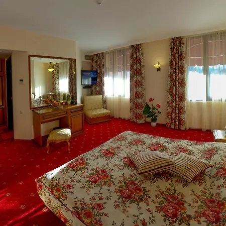 Boutique Vsk Kentavar 4*